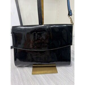 Black patent organizer compact cross body purse. Multiple compartments